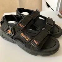 صندل مردانه و پسرانه سایز۴۱ نونو دوبار استفاده شده
