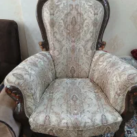 مبل تکی سلطنتی