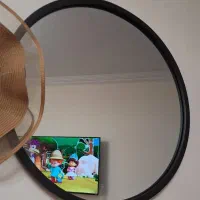 آیینه گرد فانتزی با قاب فلزی