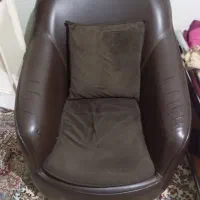 دوعدد راحتی تک نفره تمام چرم