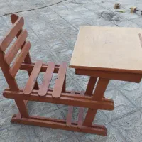 نیمکت دانش آموز ابتدایی