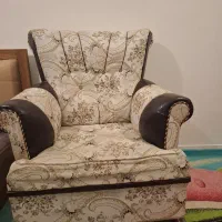 دو دست مبل سلطنتی و استیل|مبلمان خانگی و میز عسلی|اهواز, کوروش|دیوار