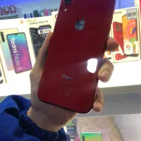 ایفون xr تمیز