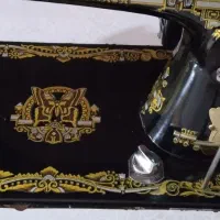 چرخ خیاطی پروانه با میز چوبی|چرخ خیاطی و ریسندگی|لنجان, |دیوار