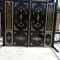 در حیاطی درب، درب فرفورژه درباغ، لادن ترک|خدمات پیشه و مهارت|اصفهان, باغ دریاچه|دیوار