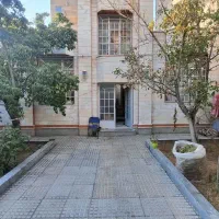 فروش فوری  ویلایی ۲۰۰ متر در رسالت ۱۳ آبان
