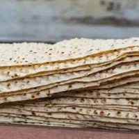 توضیع نان بسته بندی