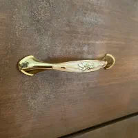 دراور و آینه و پا تختی چوبی|تخت و سرویس خواب|گرگان, |دیوار