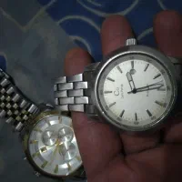 به علت استفاده نکردن|ساعت|نسیم‌شهر, |دیوار