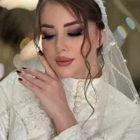 خدمات و آموزش تخصصی میکاپ