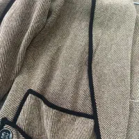 لباس پاییزه|لباس|اصفهان, بوستان آینه خانه|دیوار