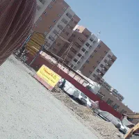 کارگر اتباع واسه گچ و خاک