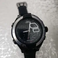 ساعت Q*Q