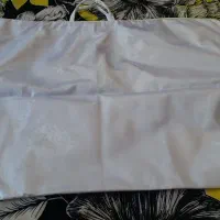 فروش کیسه نان و سبزیجات