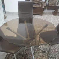 میز صبحانه خوری