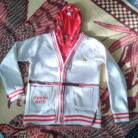 تعداد زیادی لباس کاملا سالم در حد نو