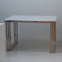 میز پایه طلایی نو