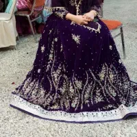 لباس محلی بنفش