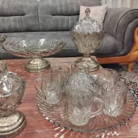 سرویس ۶نفره درحدنو سرویس کامل هست|ظروف سرو و پذیرایی|شیراز, معالیآباد|دیوار