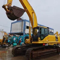 بیل کوماتسو400