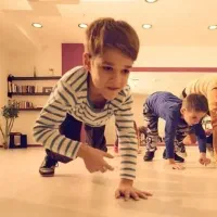 آمادگی جسمانی کودکان ( بازی و ورزش )