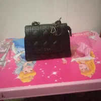 کیف درحدنو ۱۰۰|کیف، کفش، کمربند|آستانه اشرفیه, |دیوار