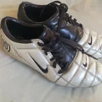 کفش فوتبال روی چمن نایکی 90