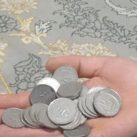 سکه ۹۰ درصد پنچ تومنی