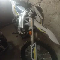 فروش یک دستگاه موتورسیکلت تریل 200کویر صفر