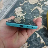 پوکو C40|موبایل|رباط‌کریم, رباط‌کریم|دیوار