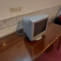 مانیتور قدیمی