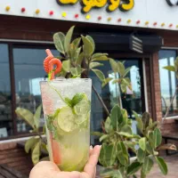 باریستا حرفه ای قلیان زن