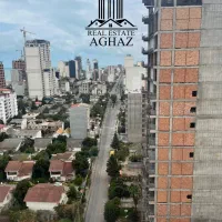 زمین ویژه سازندگان برتر و با رزومه