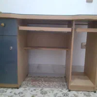 میز کامپیوتر