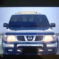 نیسان پیکاپ دو کابین