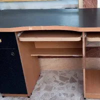 میز تحریر و میز کامپیوتر