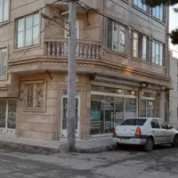 مغازه ۵۰متری دونبش چمن ۶۲
