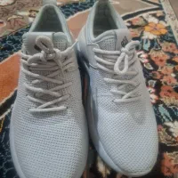 کفش اسپرت|کفش و لباس بچه|مشهد, بهمن|دیوار