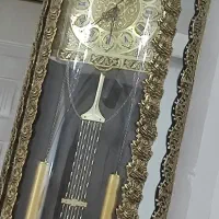 ساعت برنز ایستاده