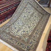 قالی ۶متری کاشان کرم خاکی