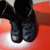 دو جفت بوت مشکی مردانه سایز ۴۴