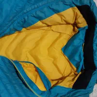 کاپشن پر mountain hard wear|کوهنوردی و کمپینگ|تهران, زرگنده|دیوار