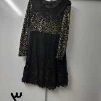 لباس مجلسی|لباس|کرج, باغستان|دیوار