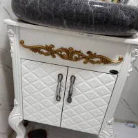 کند ، روشویی، اینه