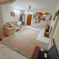 ۸۰ متر / میدان ۱۱ / تکواحدی/پارکینگ/ ۴۰ متر حیاط