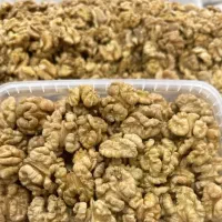 مغزگردو/مغزبادام/لواشک/عسل موم دار/معجون