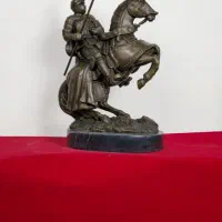 مجسمه برنز گلادیاتور سوارکار برنزی