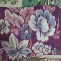 تعدادزیادی پتو ضخیم وسالم بارنگ بندی متنوع|رختخواب، بالش، پتو|قم, پامنار|دیوار