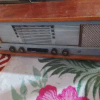 رادیو قدیمی
