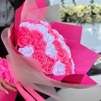 گل رز. روبانی  دسته گل و باکس گل|گل مصنوعی|کاشان, صنعت|دیوار